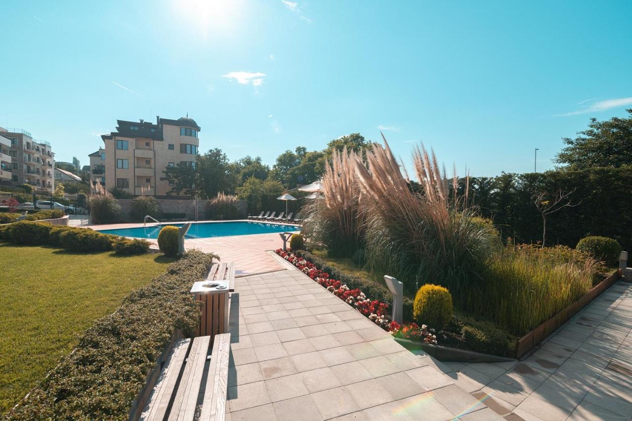 Freddo Apartment - Coral Residence Complex With Parking & Pool Varna Exterior foto